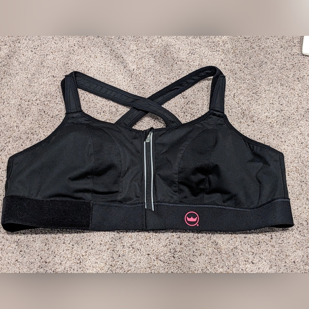 Black Women's Sports Bra